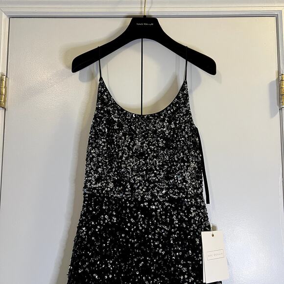 Mac Duggal Black 10883 Embellished Scoop Neck Tiered Formal Gown Dress size 8 - Picture 7 of 9